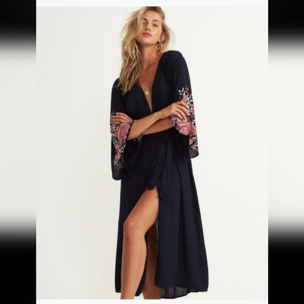 Billabong Robe Wrap Kimono